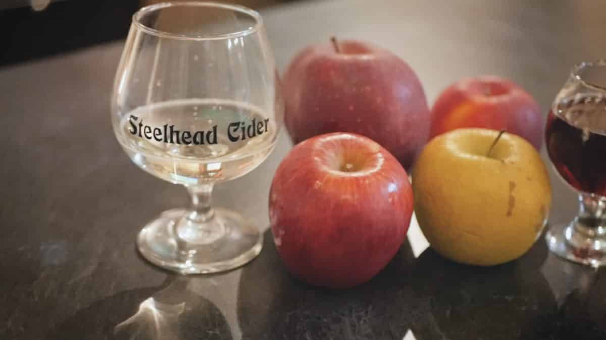Steelhead Cidery Cider and Apples