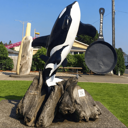 Orca Wooden Carving Long Beach Wa, Explore Washington State