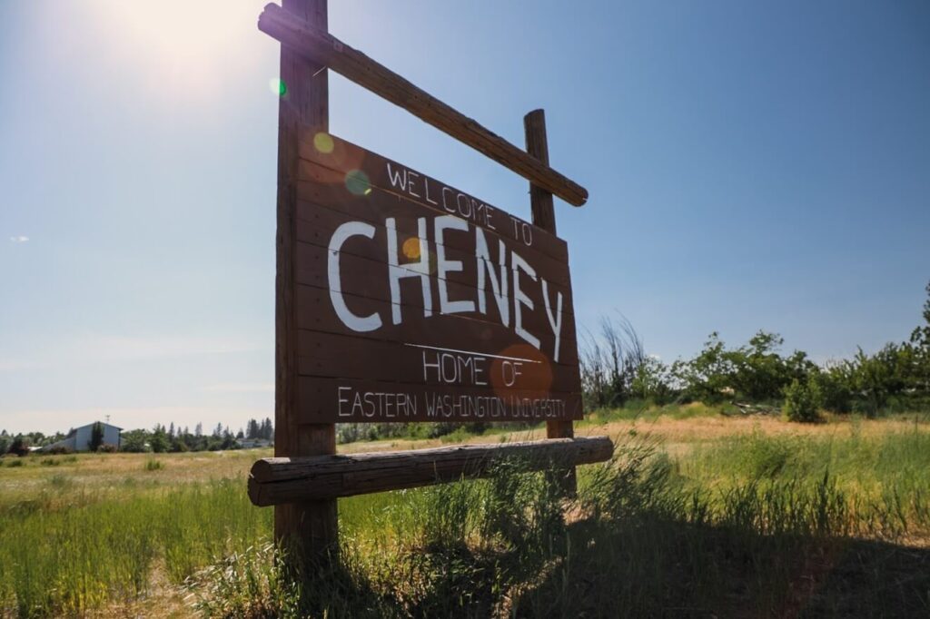 Welcome to Cheney Washington Sign