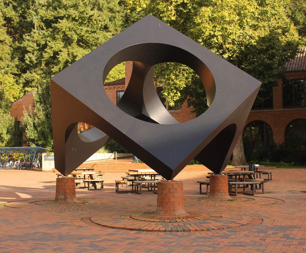 sculpture at WWU