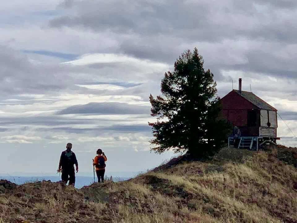 hikers at oregon butte lookout