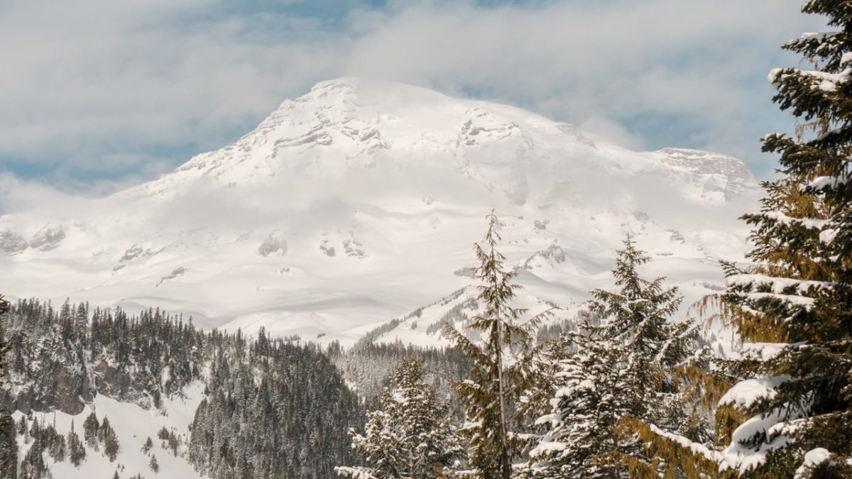 mount rainier in winter
