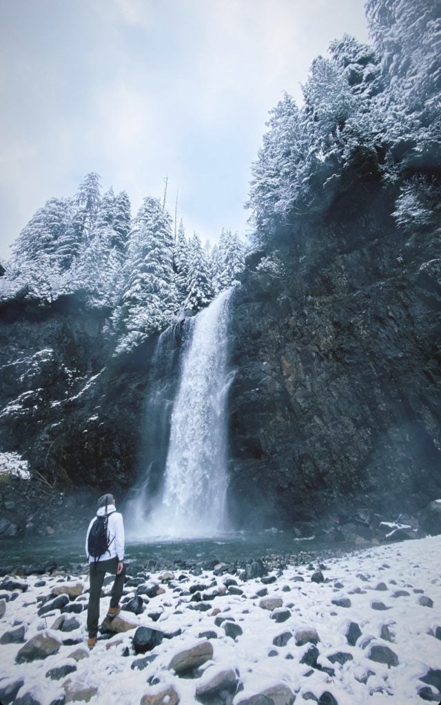 franklin falls in the snow