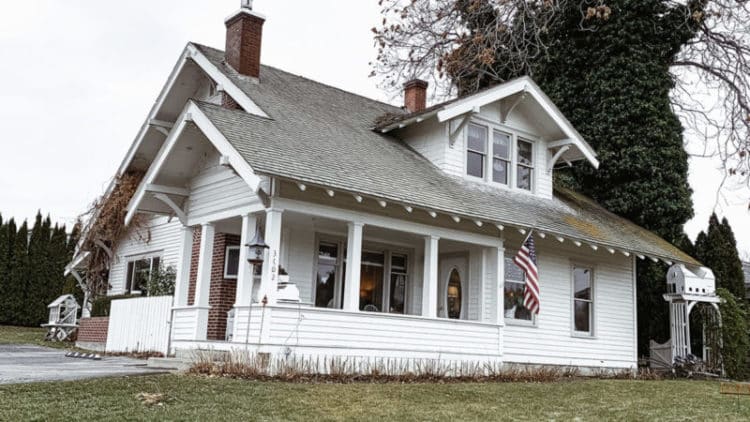 White House Bed and Breakfast Yakima