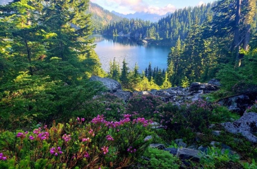 snow lake snoqualmie pass