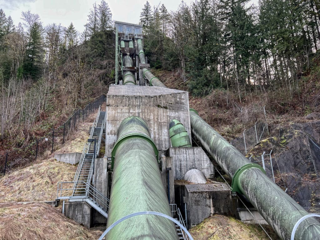 hydro power at snoquamlie falls