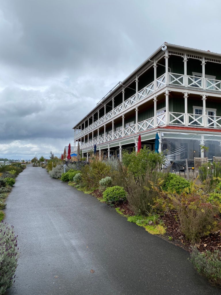 kalama lodge