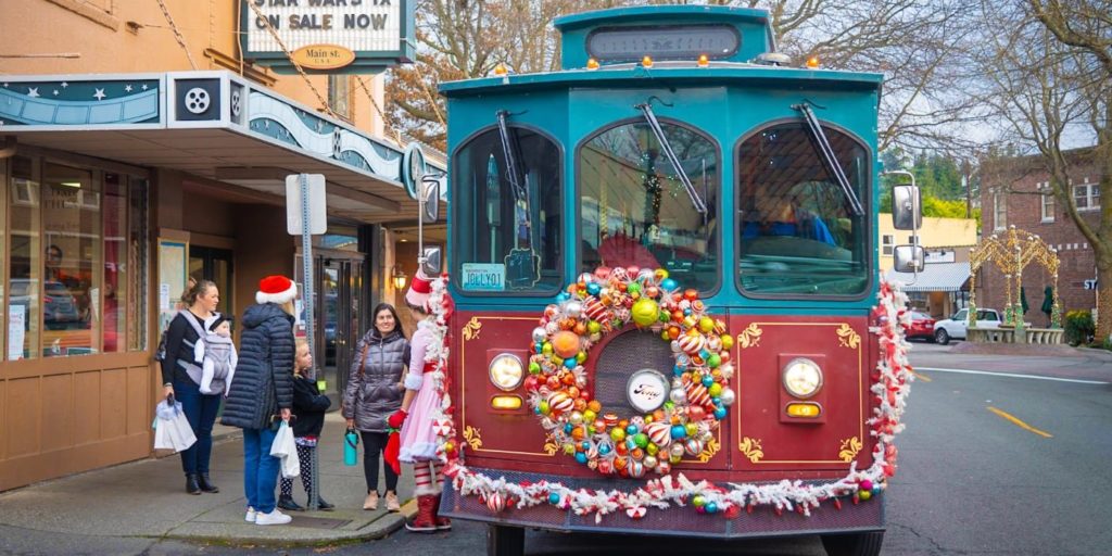 holiday trolley