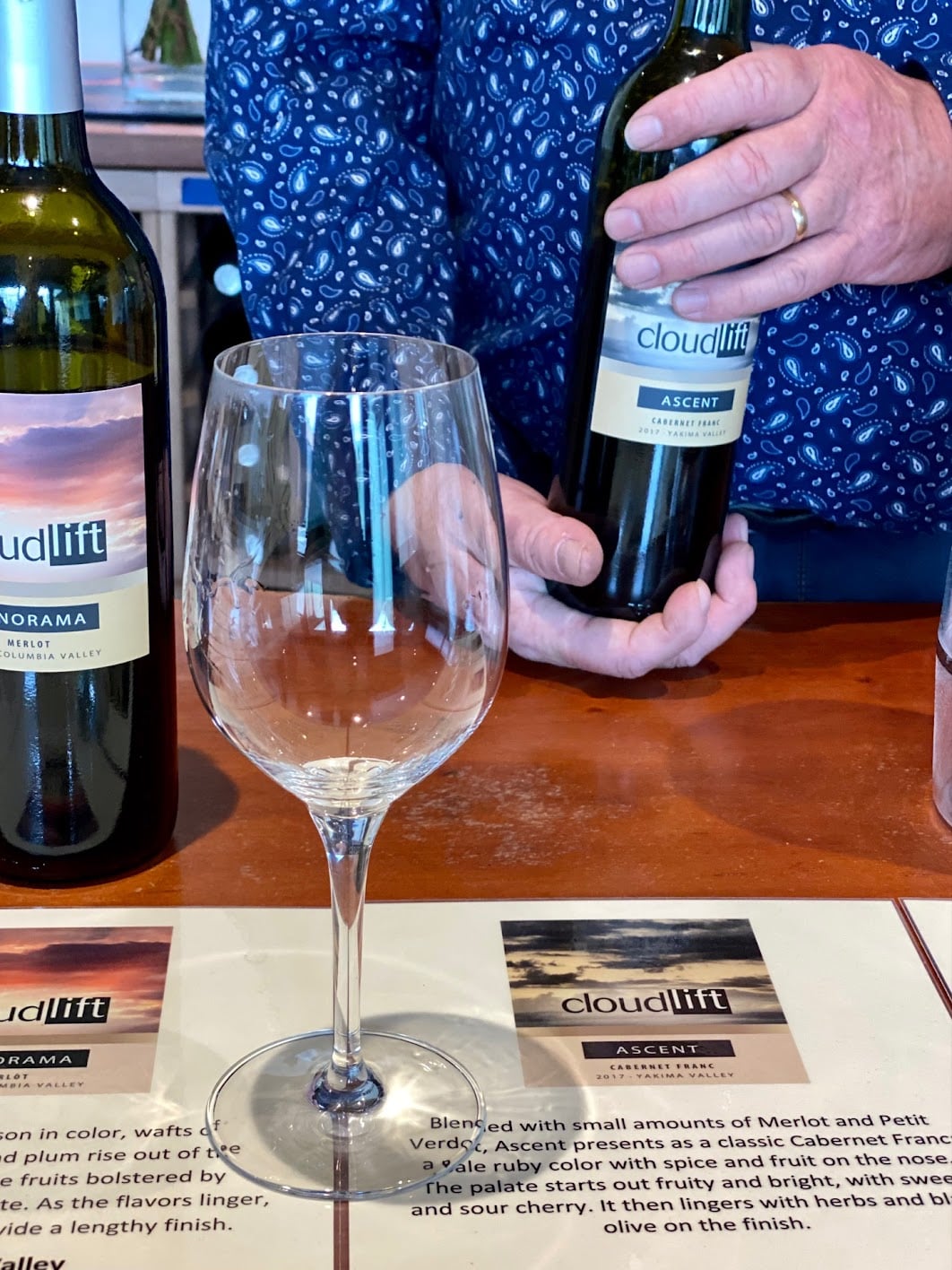Cloudlift Cellars Wine Tasting