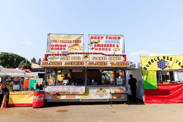Fair food vendor