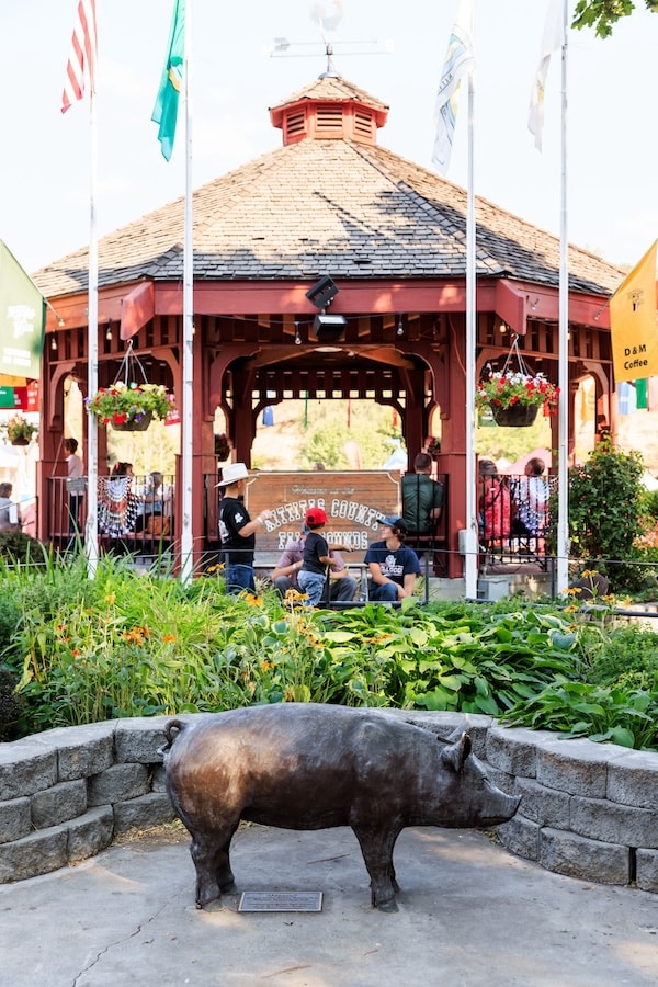 Kittitas County Fair Pig Statue