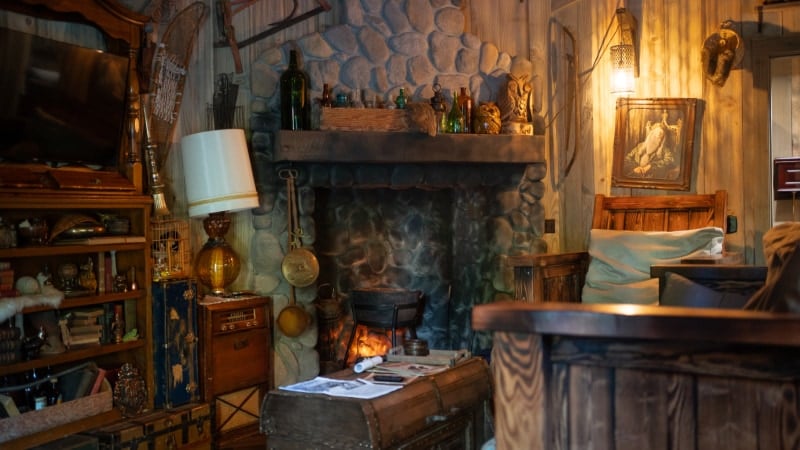 Half Giant Hut Living Room