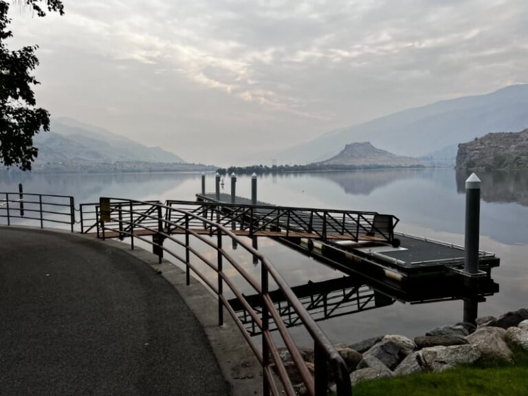 Lincoln Rock State Park Dock