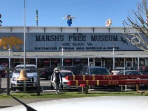 Marsh's Free Museum