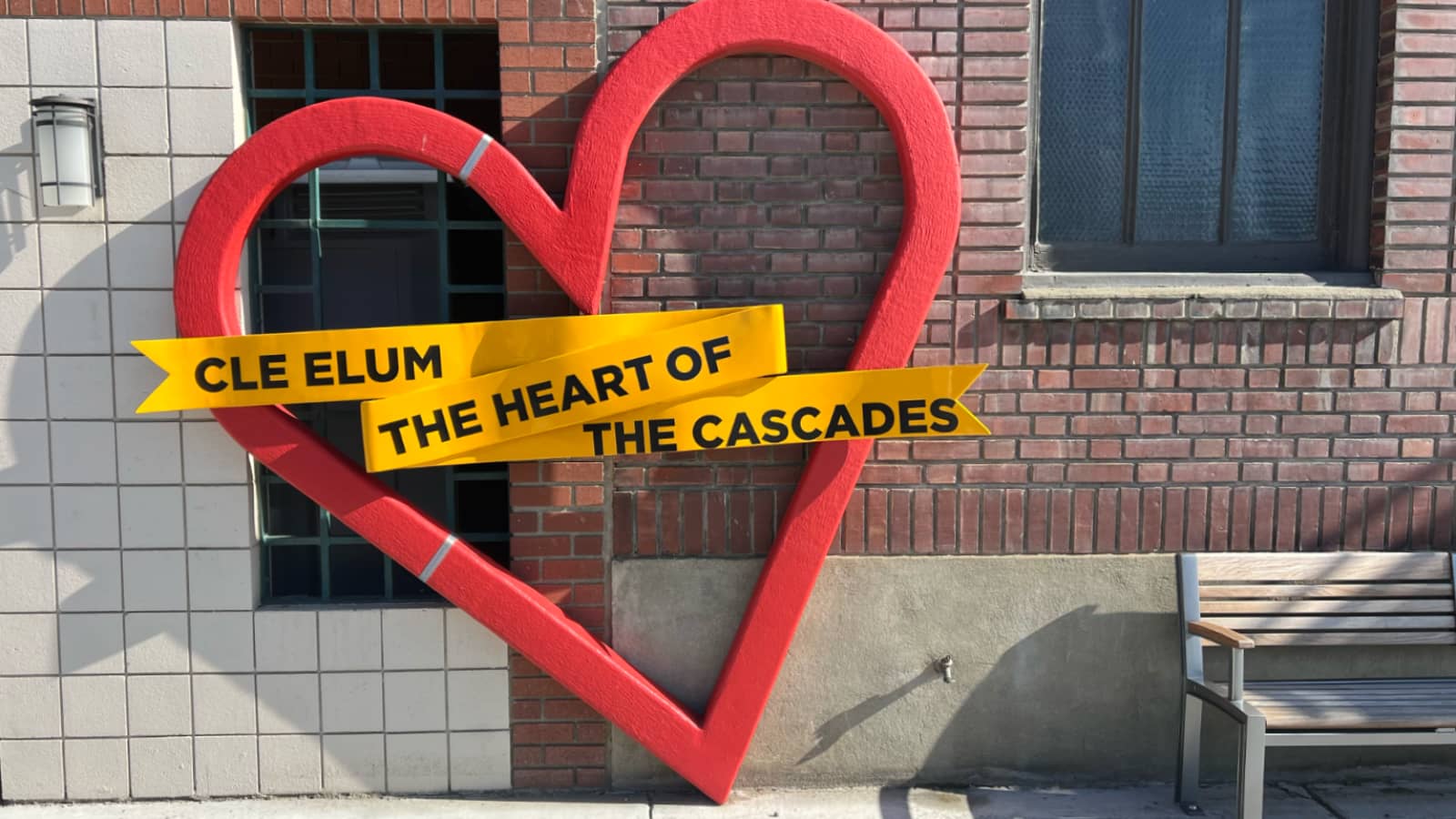 Cle Elum The Heart of the Cascades