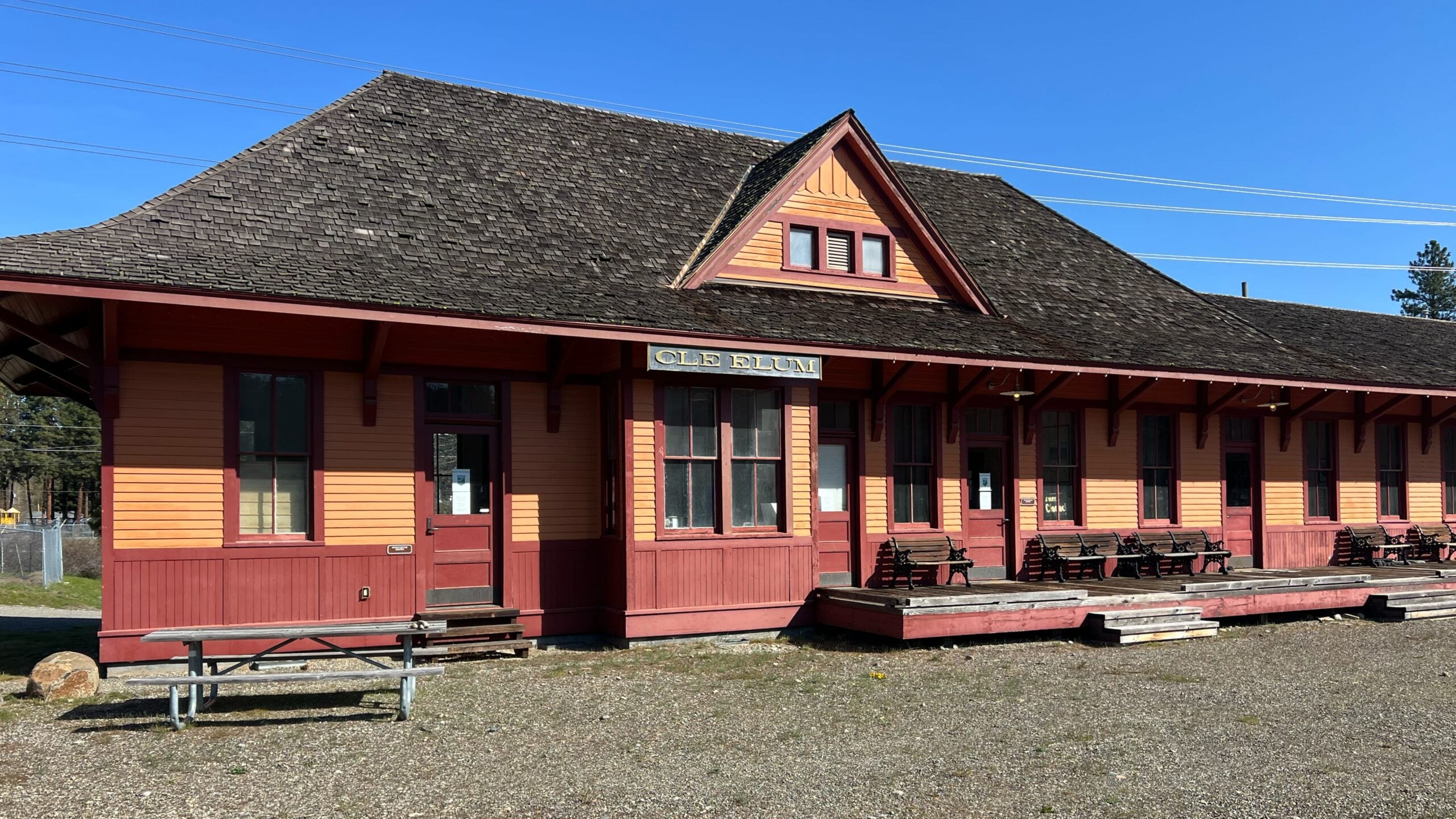 South Cle Elum Rail Trail at Palouse to Cascades State Park