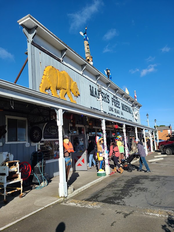 Marsh’s Free Museum