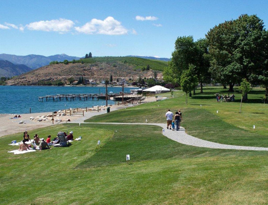 Don Morse Memorial Park and City Pier