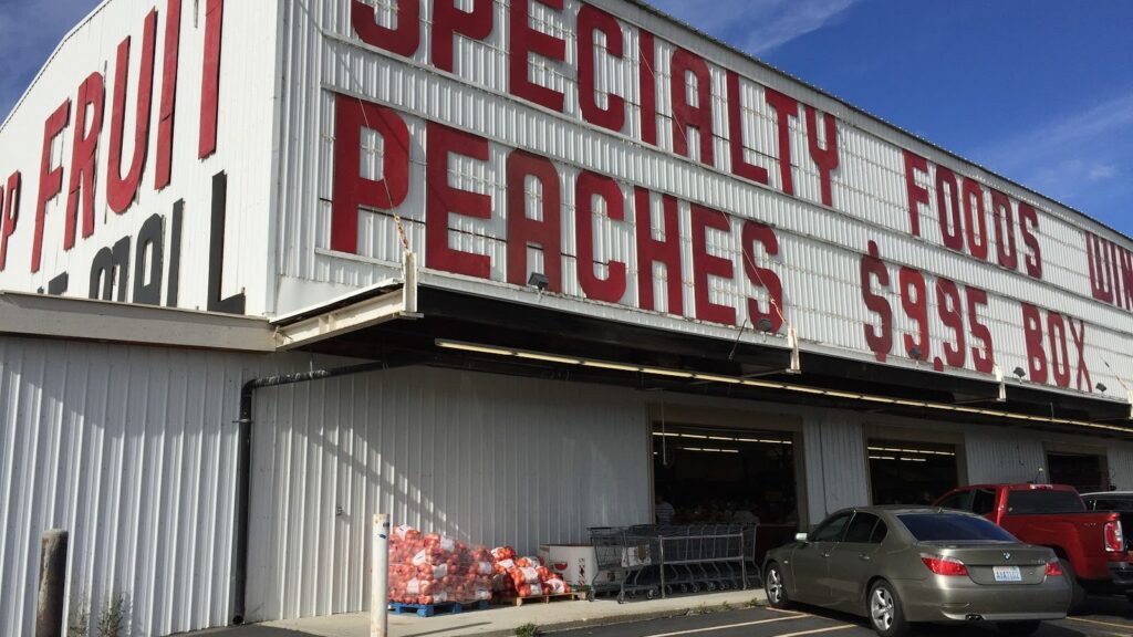 Thorp Fruit & Antique Mall