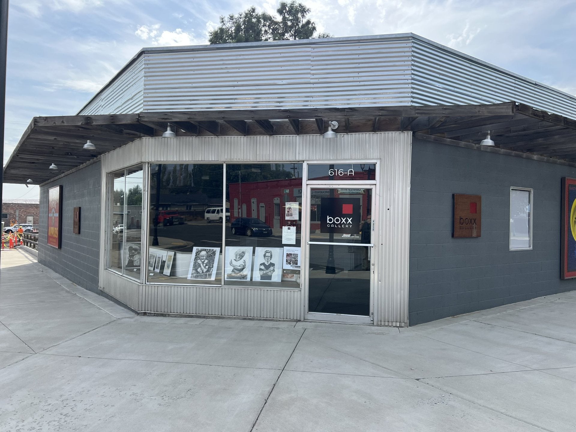 Boxx Gallery: The Gallery That Feeds the Town