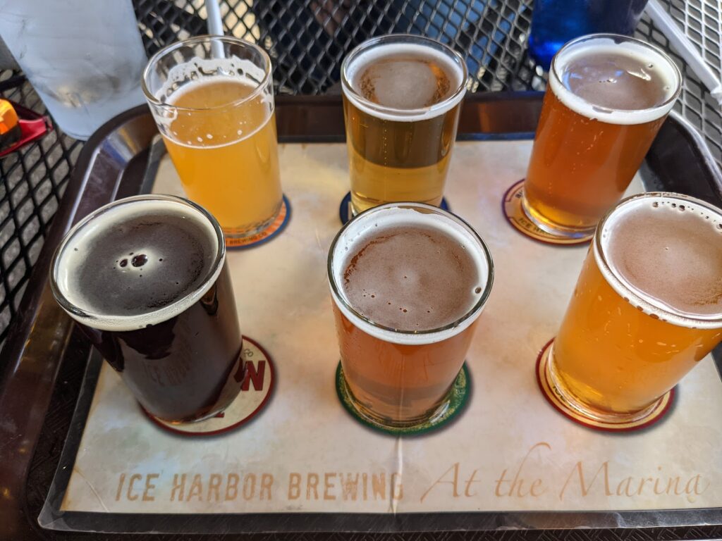 Ice Harbor Brewing Company at the Marina
