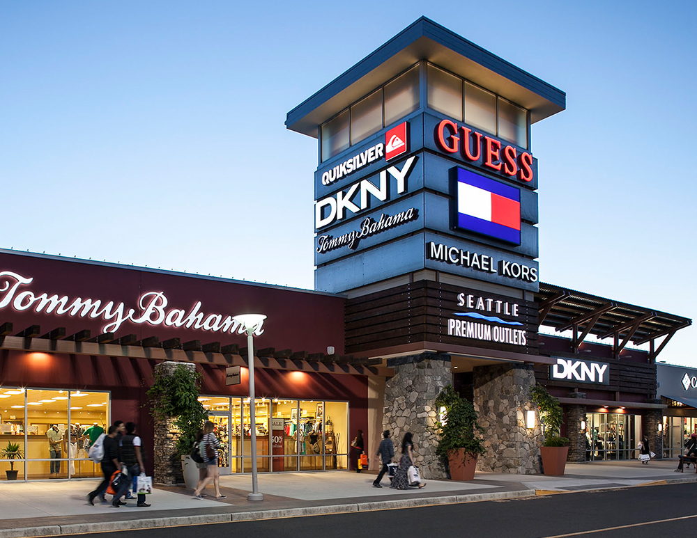 Seattle Premium Outlets