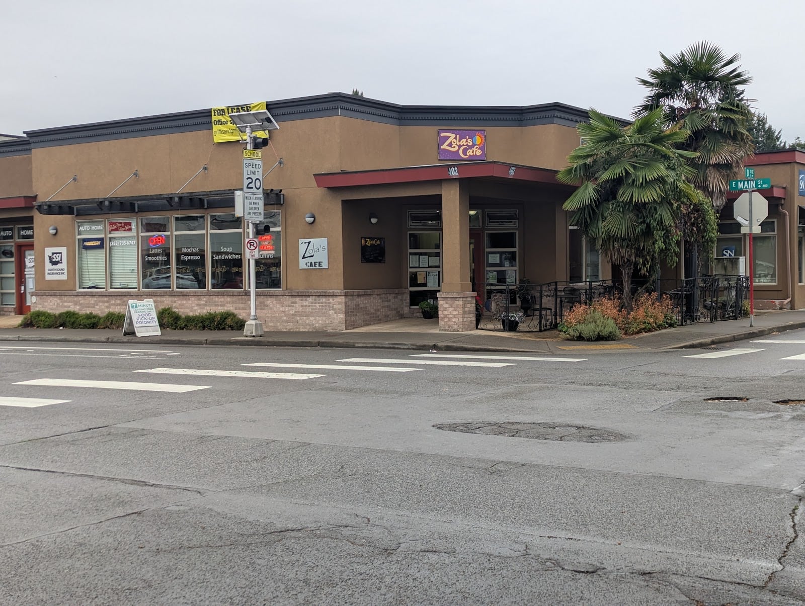 Zola’s Cafe in Auburn, Washington